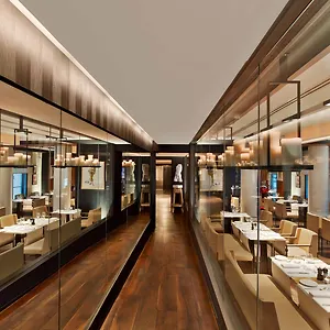 Le Metropolitan, Tour Eiffel, A Tribute Portfolio Hotel