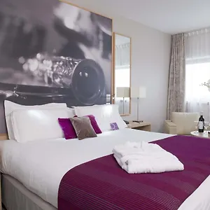 Mercure La Hotel