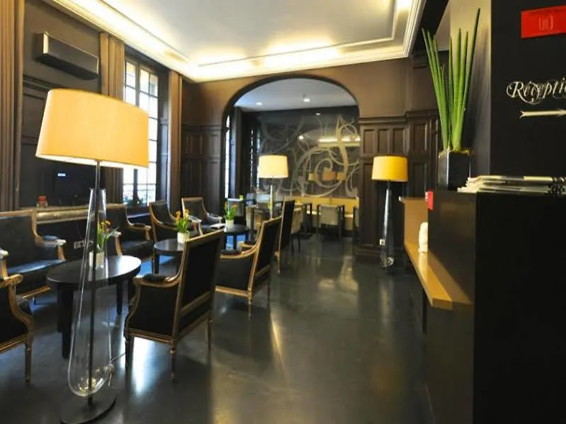Hotel Chambellan Morgane Paryż